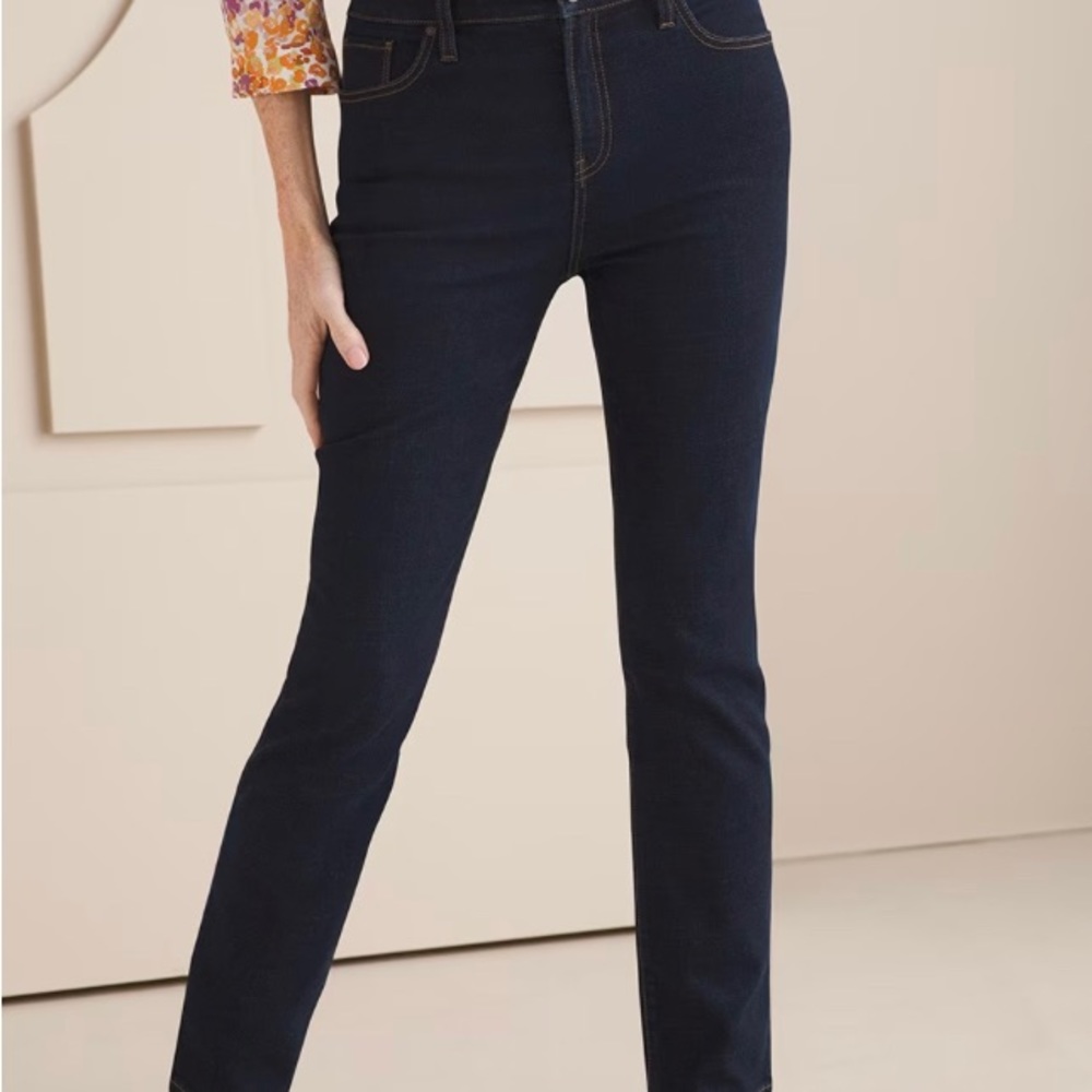 Chicos So Slimming Pant in Brown